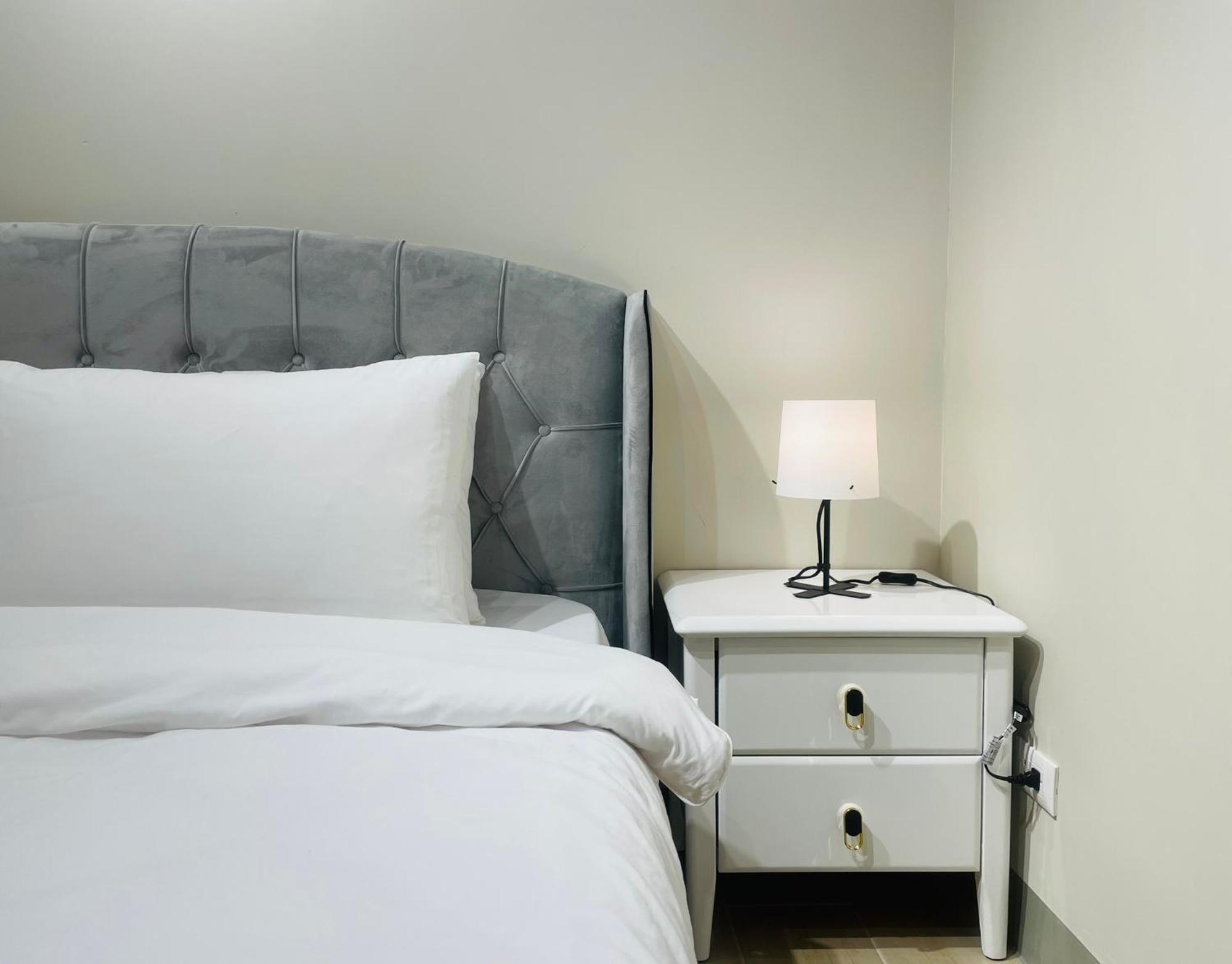 Uptown Parksuites Bgc Тагиг Экстерьер фото