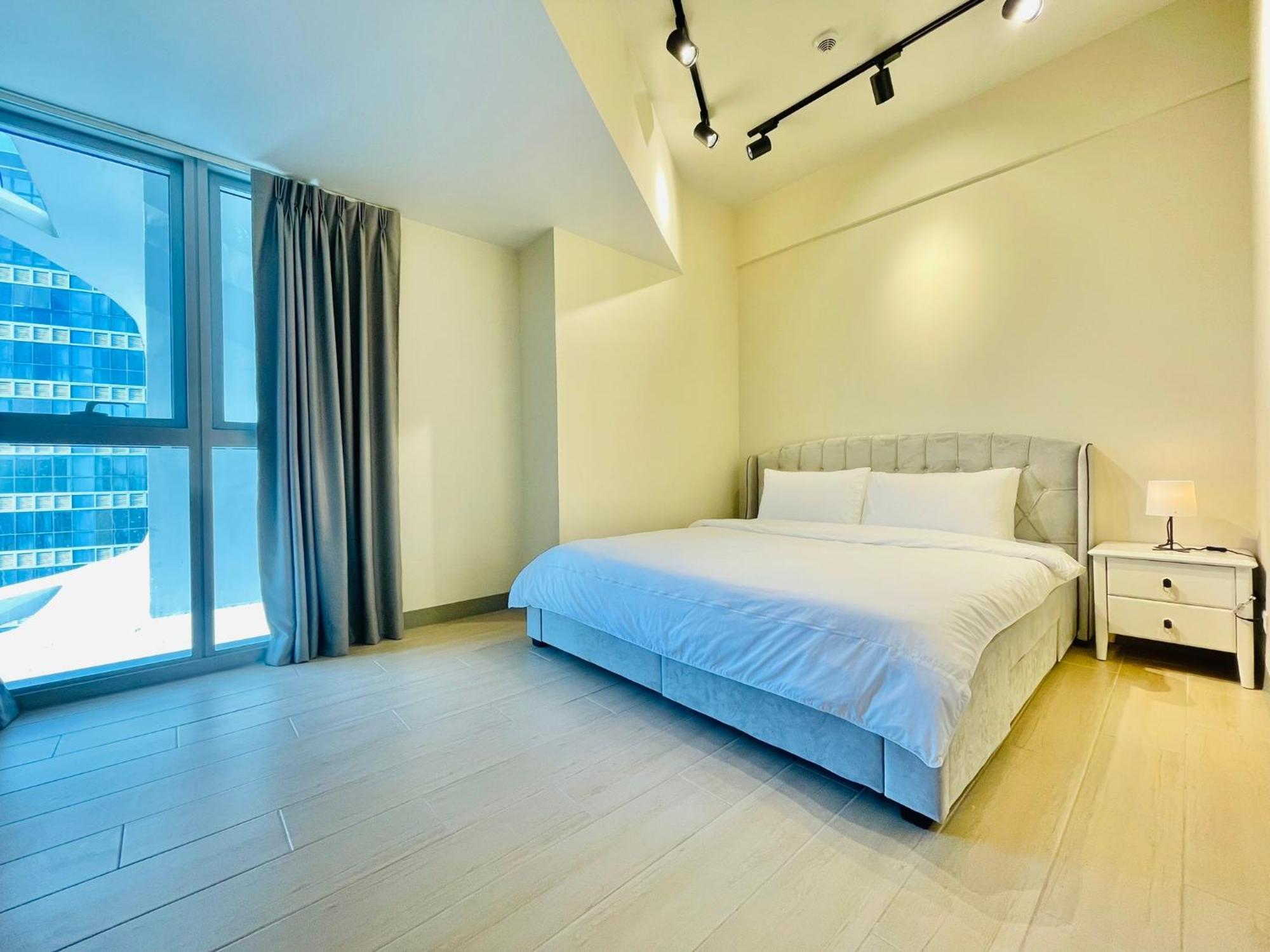 Uptown Parksuites Bgc Тагиг Экстерьер фото