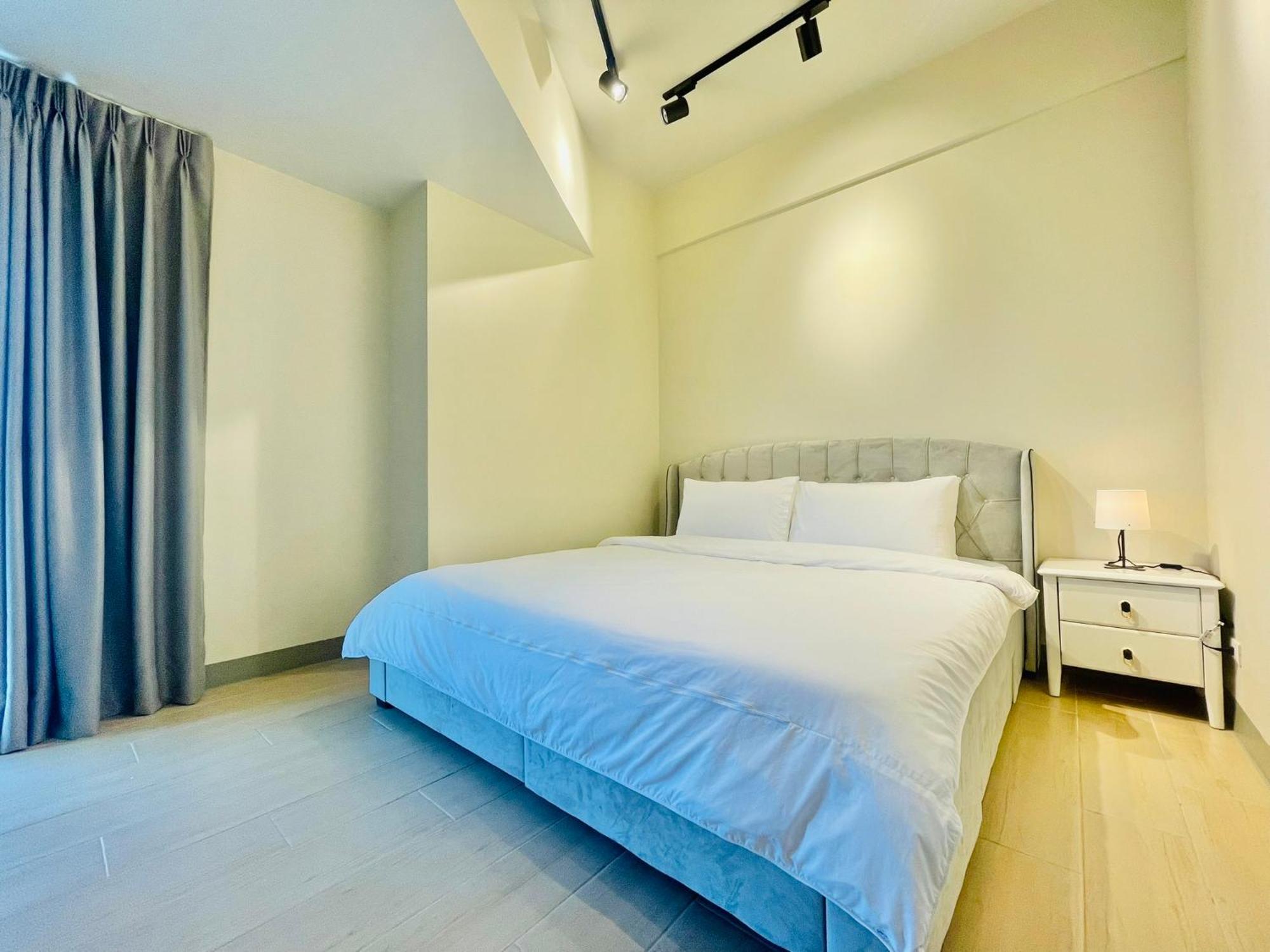 Uptown Parksuites Bgc Тагиг Экстерьер фото