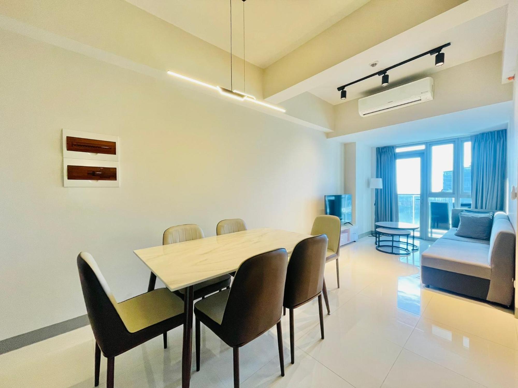 Uptown Parksuites Bgc Тагиг Экстерьер фото