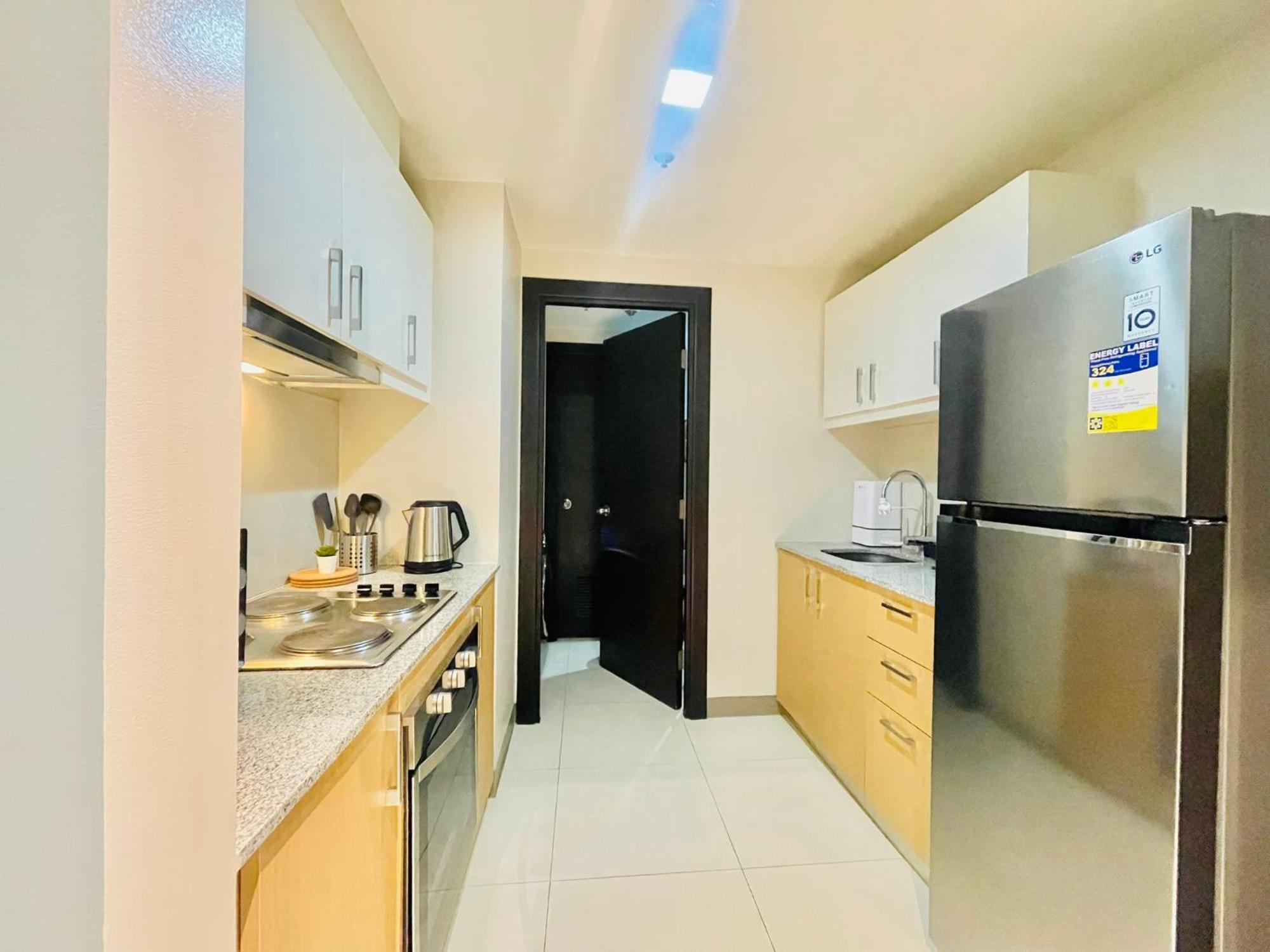 Uptown Parksuites Bgc Тагиг Экстерьер фото