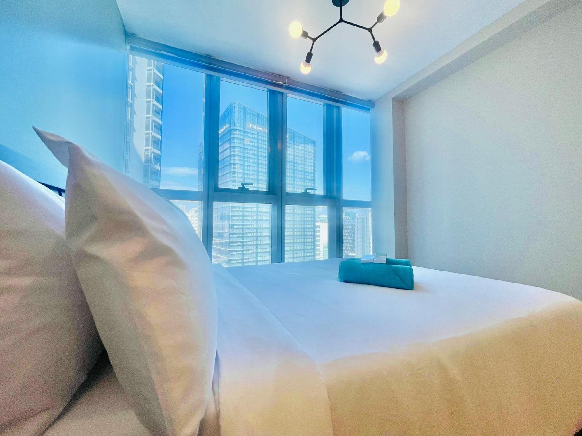 Uptown Parksuites Bgc Тагиг Экстерьер фото