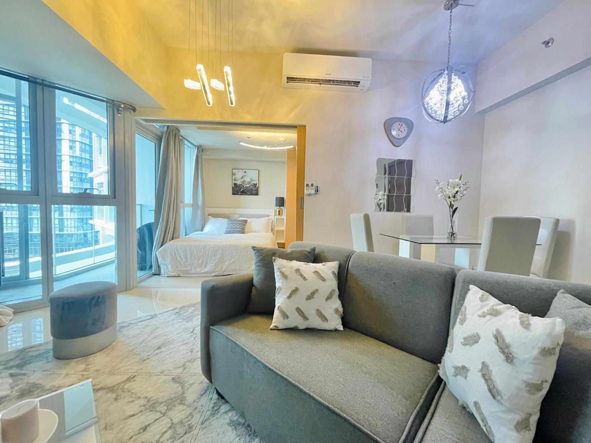 Uptown Parksuites Bgc Тагиг Экстерьер фото